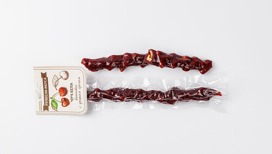 Чурчхела Ремесло вкуса Вишневая с грецким орехом