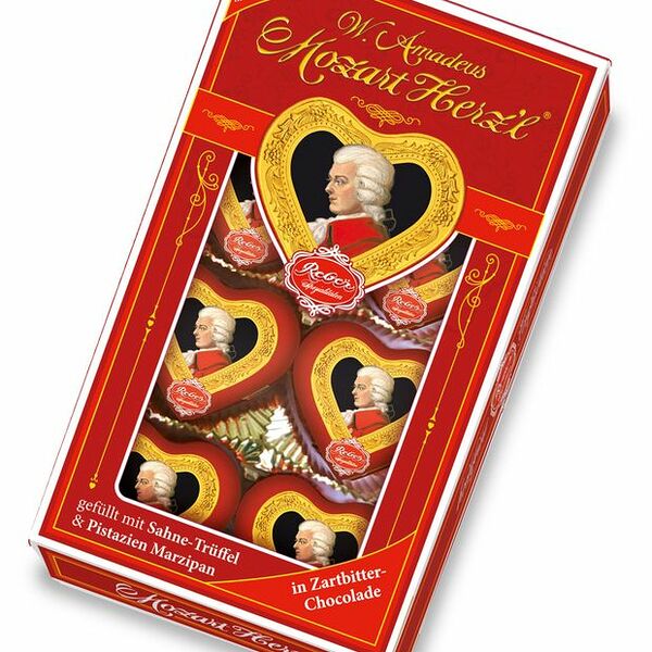 Конфеты шоколадные Reber Mozart Herzl сердечки-мини из горького шоколада с марципановой начинкой