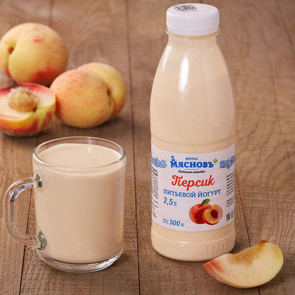 Йогурт питьевой персик 2,5% МясновЪ Ферма