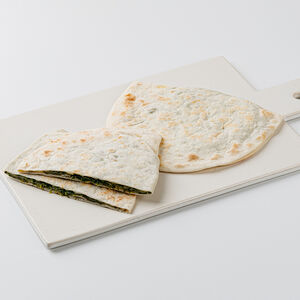 Лепешка с зеленью и сыром, 2 шт