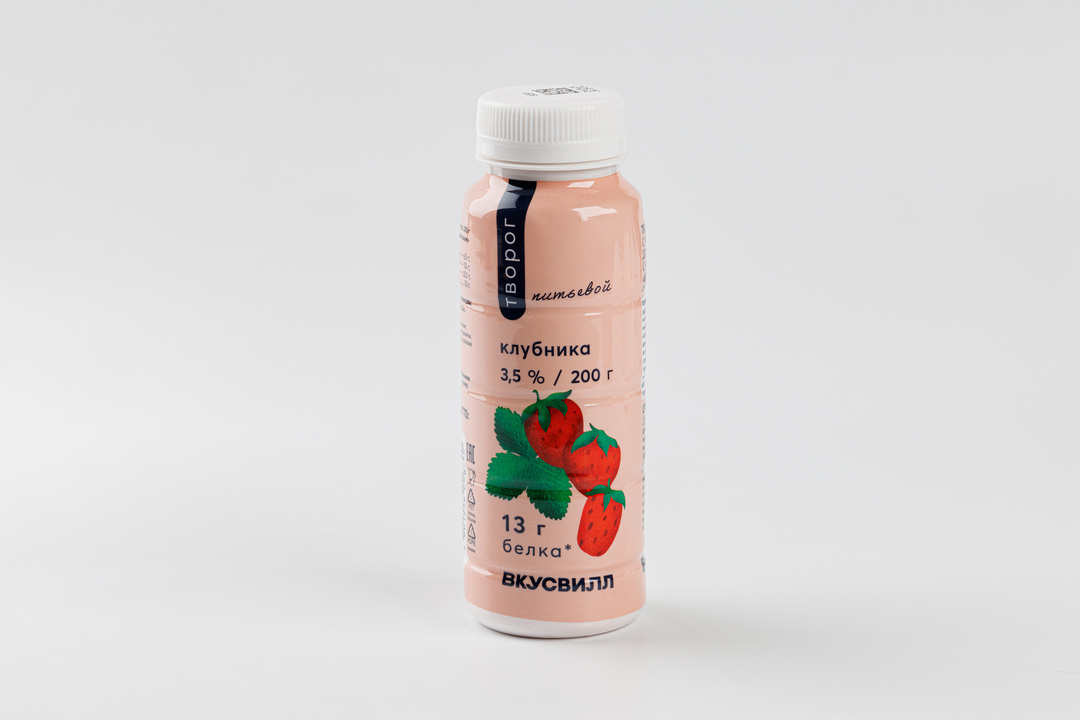 

Творог Питьевой клубника 3,5%