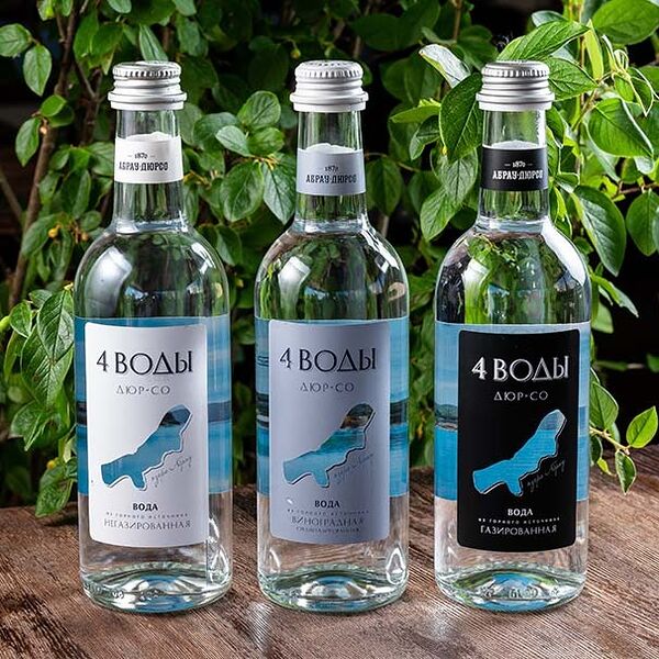 Вода «4 Воды» виноградная 750 мл