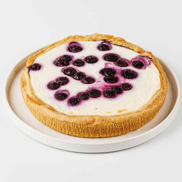 Пирог Сметанник с черникой