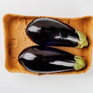 Баклажаны тепличные, 600 г