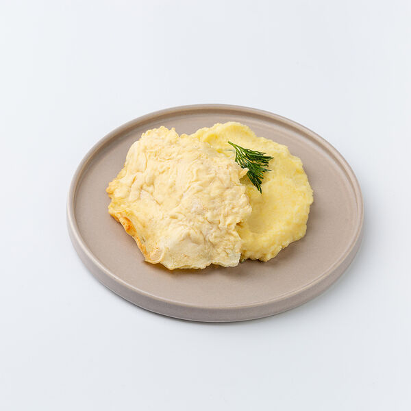 Шницель куриный в яйце с картофельным пюре