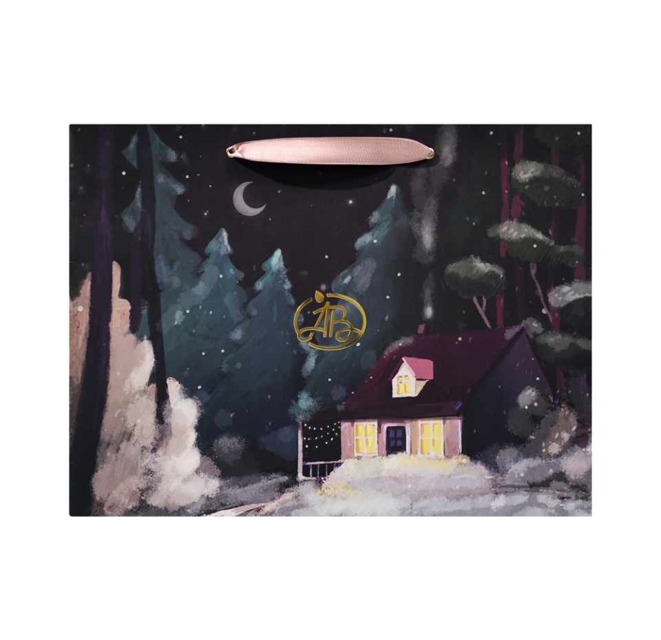 

Пакет подарочный Азбука Вкуса Домик в лесу 40х30х14 см