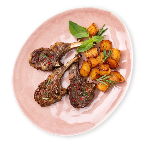 Корейка молодого барашка с розмарином и чесноком Почти готово