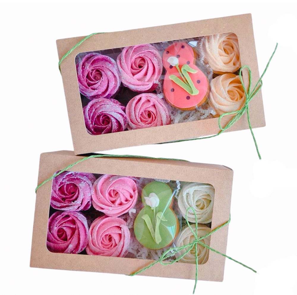 

Набор Арт-Десерт 8 марта ягодный зефир с имбирным печеньем 220 г, цвет глазури в ассортименте, 1 шт