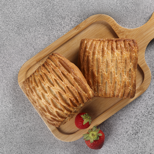 

Слойка Лента Fresh с клубникой 100 г