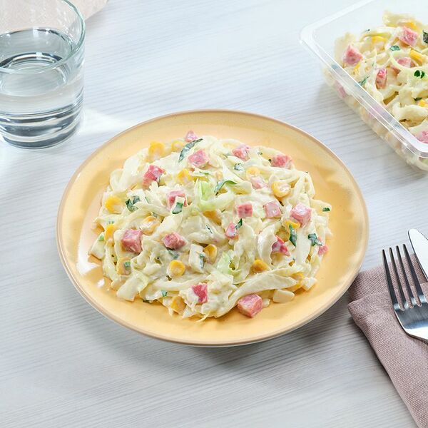 Салат Пятерочка Кафе Фермерский с салями 200г