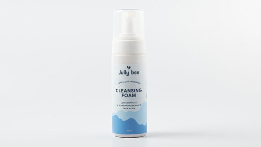 Пенка для умывания `JULLY BEE` для жирного и комбинированного типа кожи 150 мл
