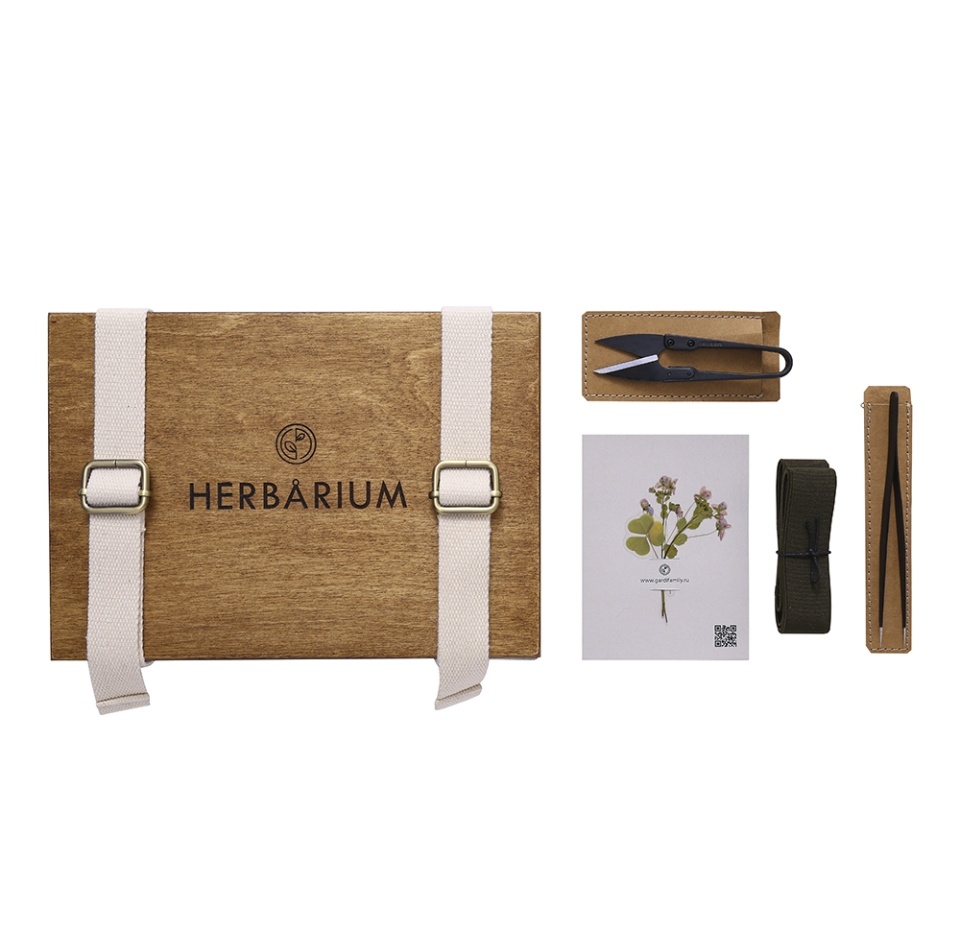 

Набор с прессом для сушки цветов и трав Herbarium Spring Set, Gardi Family, Россия