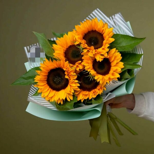 Букет подсолнухов