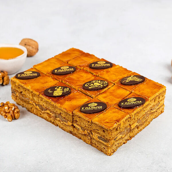Медовая фантазия с грецким орехом пирожные-канапе 620 г