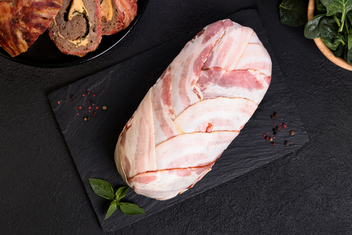 

Рулет говяжий Лента Fresh со шпинатом, сыром и беконом полуфабрикат охлажденный вес