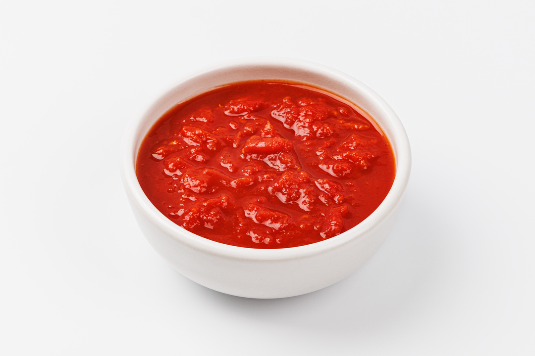 

Томаты кусочками в томатном соке, 400г