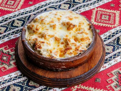 Куриное филе с грибами в сливочном соусе