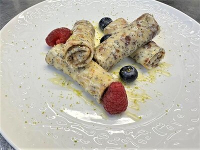 Блинчики с маком