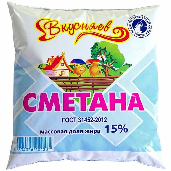 Сметана Вкусняев 15% 430 г