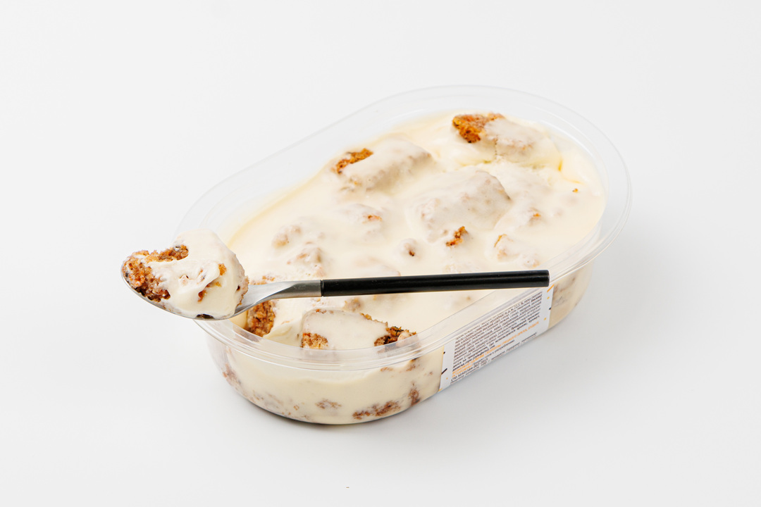 

Десерт ВкусВилл Морковный на двоих с сырно-сливочным кремом 300 г