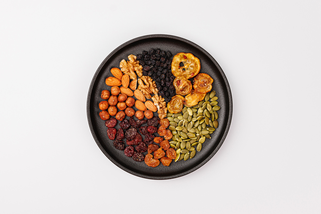 

Смесь Вкусвилл орехово-ягодная с айвой и иргой 100 г