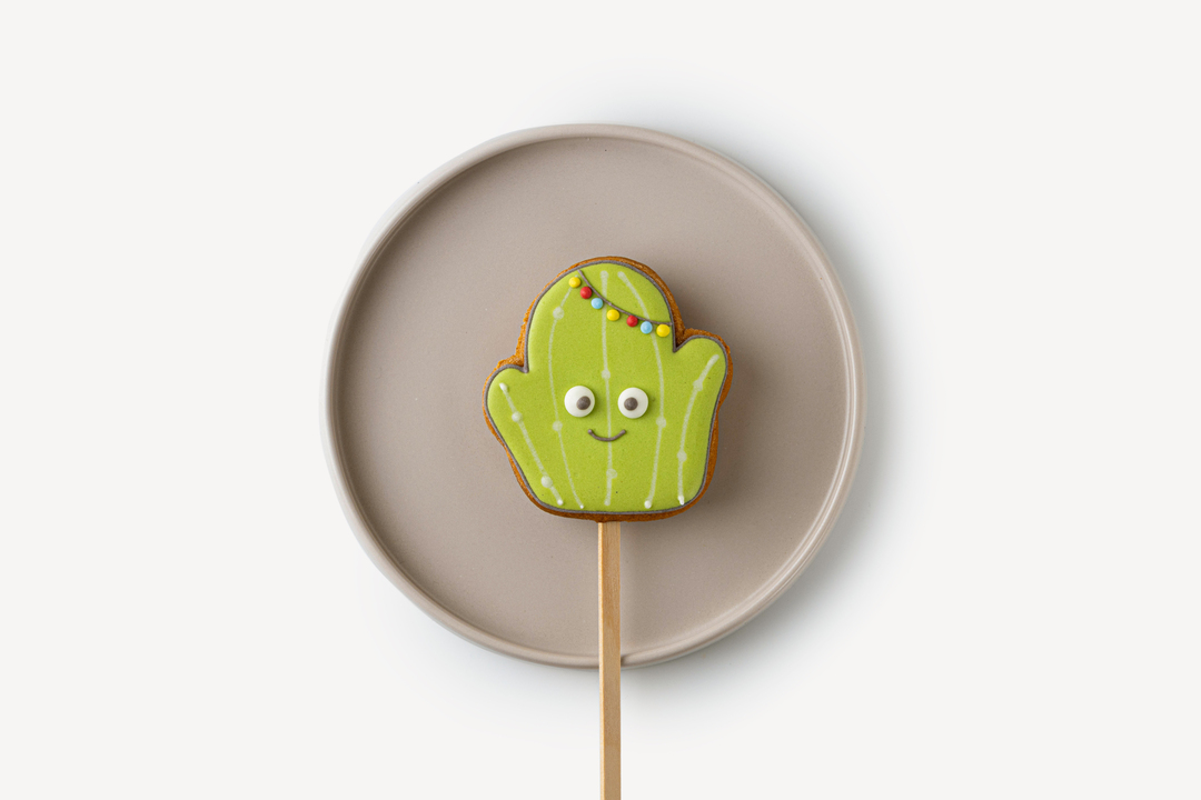 

Пряник имбирный Нежная лама на палочке 1 шт в ассортименте