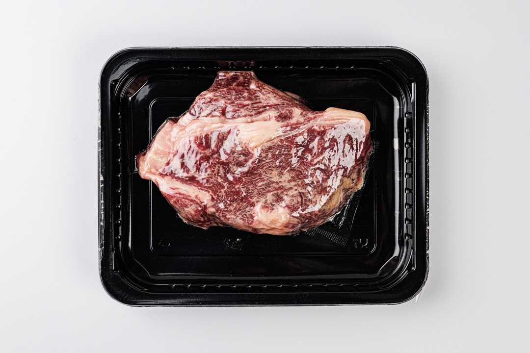 

Стейк Рибай ВкусВилл из говядины в соусе Демиглас 250 г