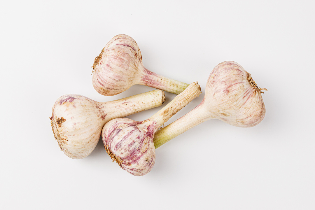 

Чеснок молодой Россия вес