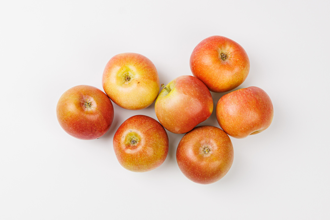 

Яблоко Карамелька