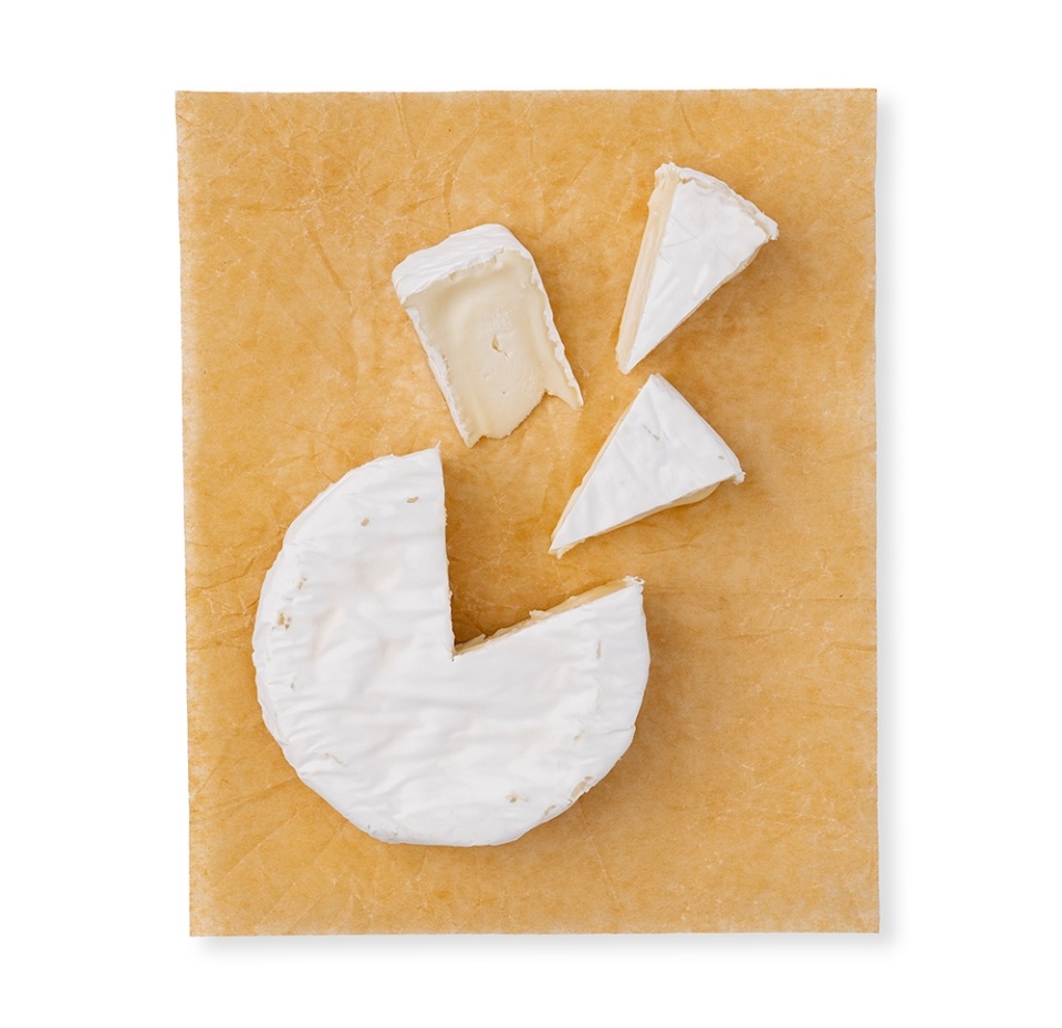 

Сыр мягкий Камамбер А.В. Наши Фермы м.д.ж в сух веществе 45% 150 г