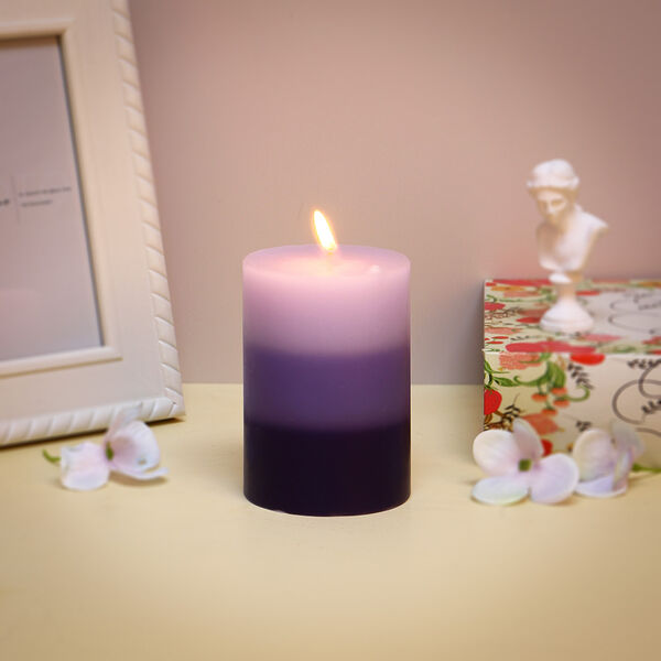 Ladecor свеча ароматическая, парафин, градиент, 7x10 см, аромат лаванда