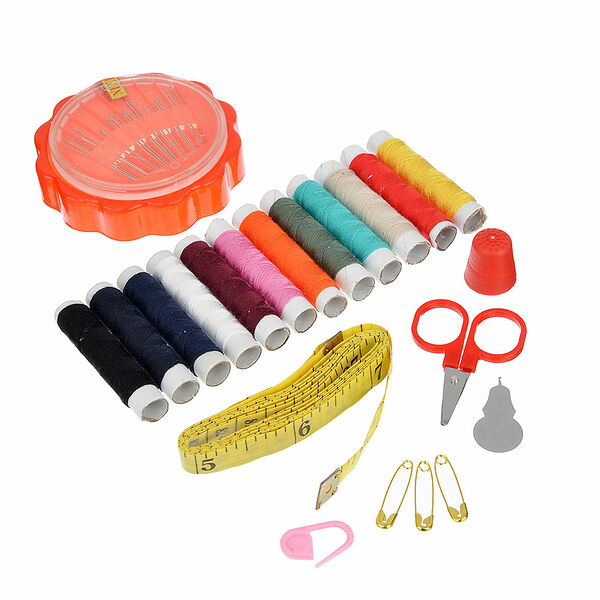 Набор для шитья (нитки, иголки, ножницы, сантиметр и т.д.) 8,5х6см, нс-013