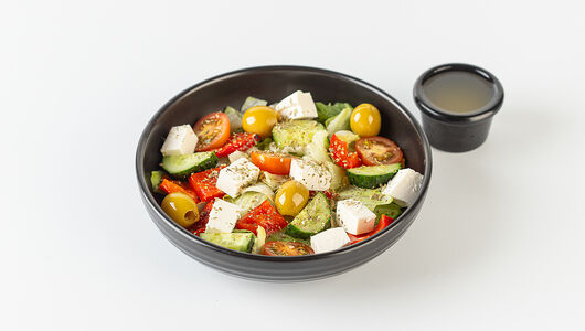 Салат Греческий с томатами