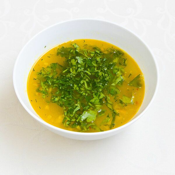 Суп куриный с зеленью