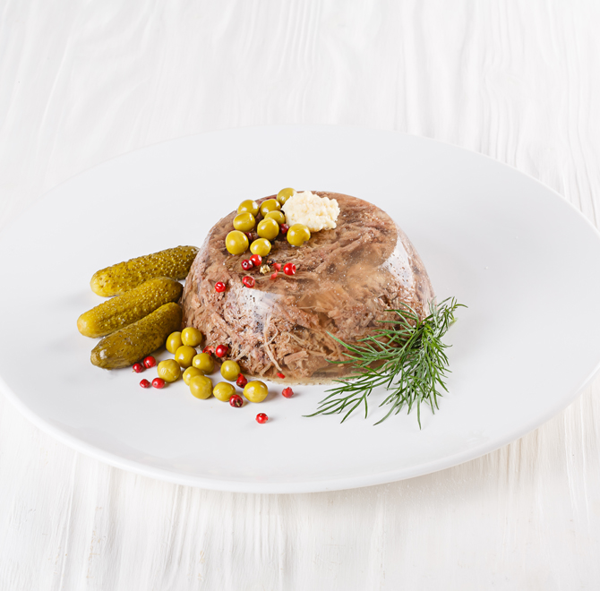 

Студень Русские традиции мясной говяжий вес до 1.0кг