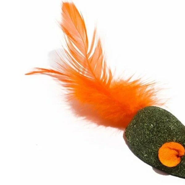 Игрушка для кошек ПИЖОН Мышь из прессованной кошачьей мяты с хвостом из перьев, 5см