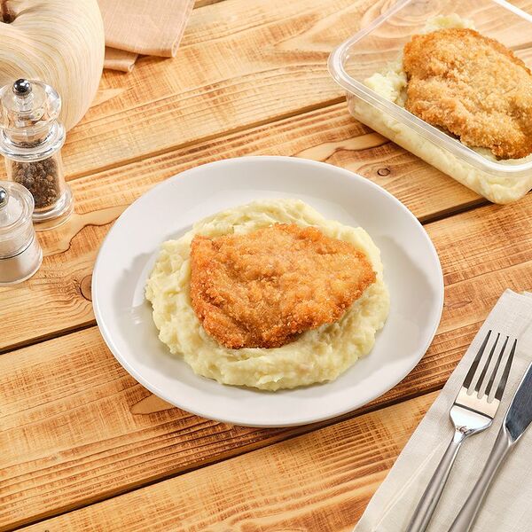 Шницель куриный с картофельным пюре Пятёрочка Кафе 250г