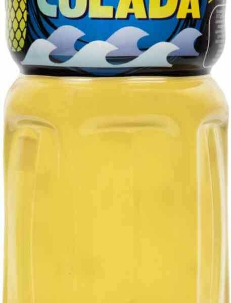 Напиток Pina Colada с кусочками кокосового желе