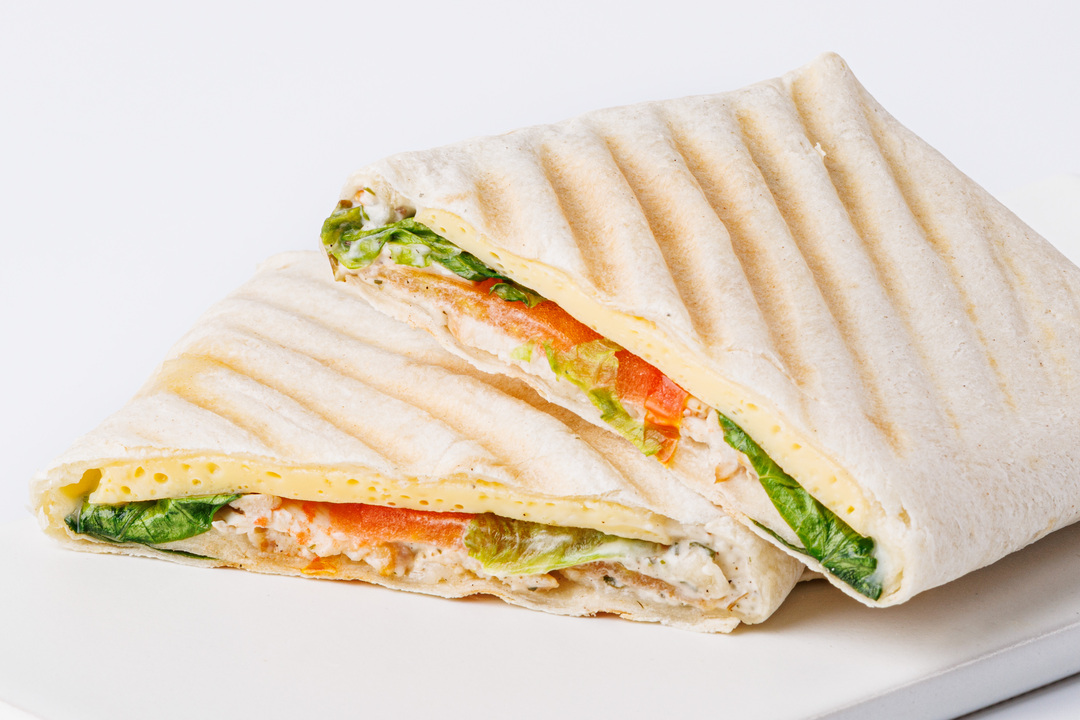 

Сэндвич-ролл ВкусВилл в тортилье с омлето курицей и соусом Ранч кафе 210 г