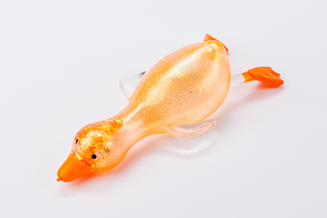 

Игрушка-антистресс ВкусВилл Гусь с блёстками цвет в ассортименте