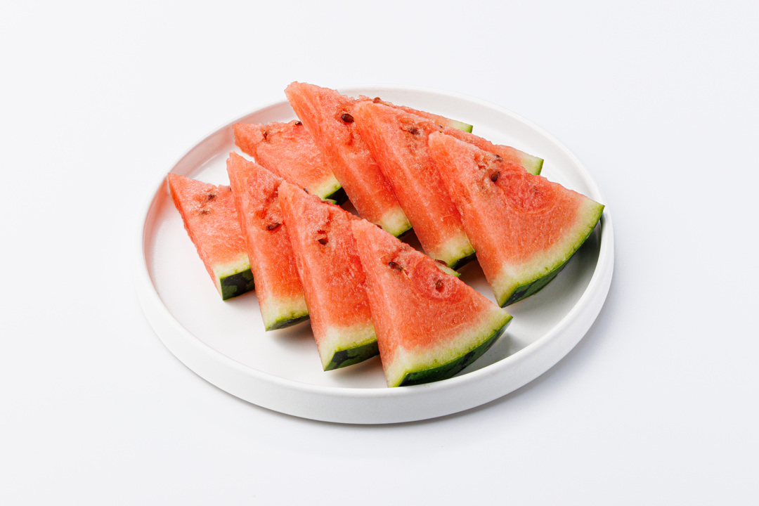 

Арбуз сахарный малыш Тигринио вес