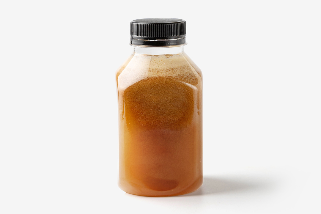 

Свежевыжатый яблочный сок сорт Гольден, кафе, 300 мл