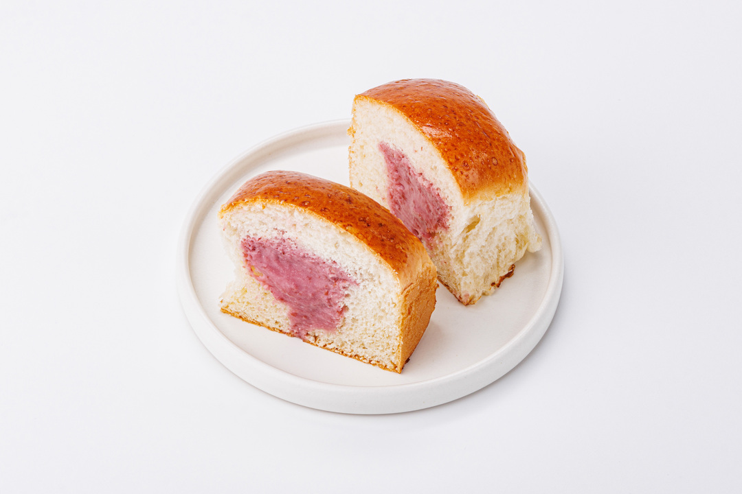 

Булочка ВкусВилл Бриошь с вишневым кремом 90 г