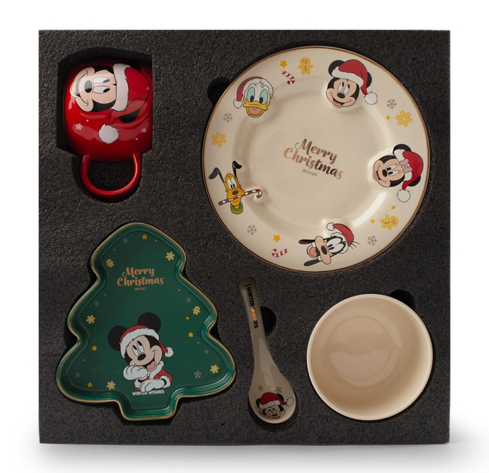 

Новогодний набор столовой посуды Mickey&Friends, Disney, Китай