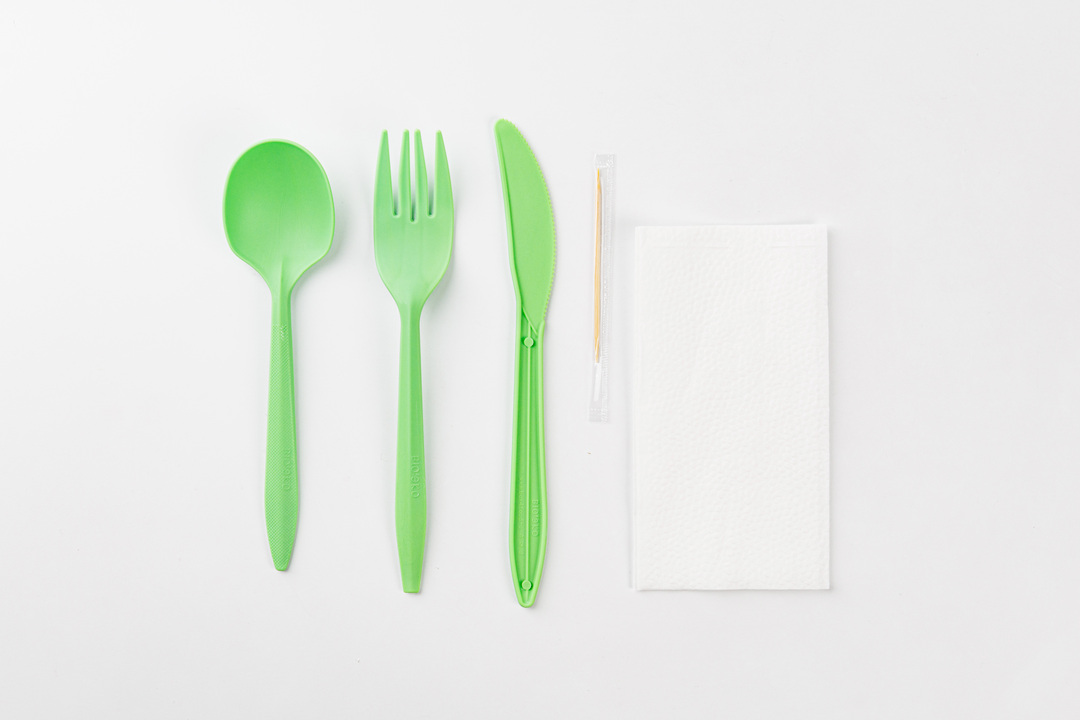 

Набор столовых приборов цвет в ассортименте