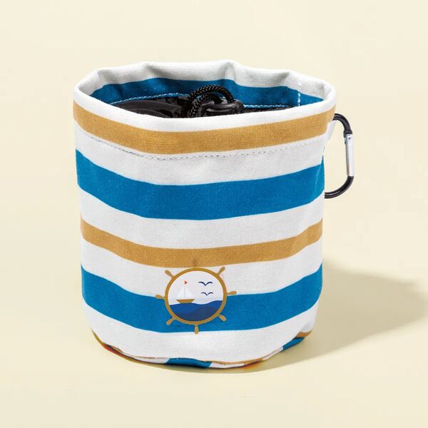 Сумка для лакомств с карабином для собак и кошек Аквамарин, 11х12 см