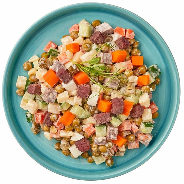 Салат Оливье с говядиной Шеф Перекрёсток, 200 г