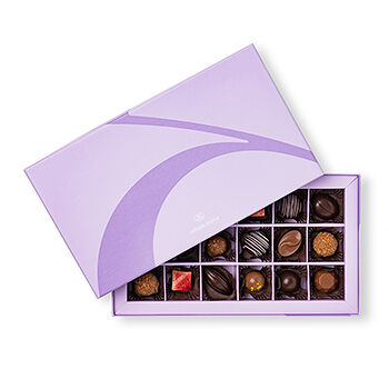 Шоколадные конфеты ассорти, «Азбука вкуса», 18 шт., Россия 185 г