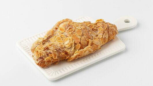 Круассан миндальный, 120 г