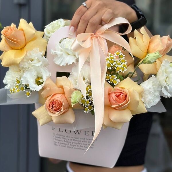 Сумочка с французскими розами